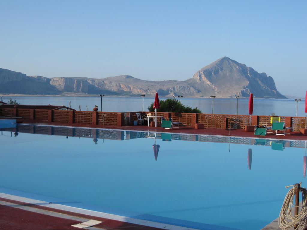 Happy Camp Mobile Homes In El-Bahira Camping Village San Vito Lo Capo Buitenkant foto