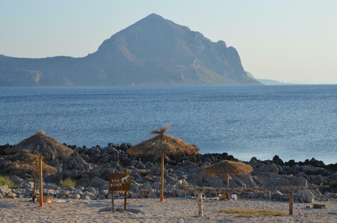 Happy Camp Mobile Homes In El-Bahira Camping Village San Vito Lo Capo Buitenkant foto